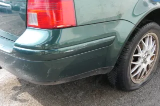 VW Golf 4 Bora Kombi Stoßstange hinten Heckstoßstange Stoßfänger grün LC6M - Bild 12