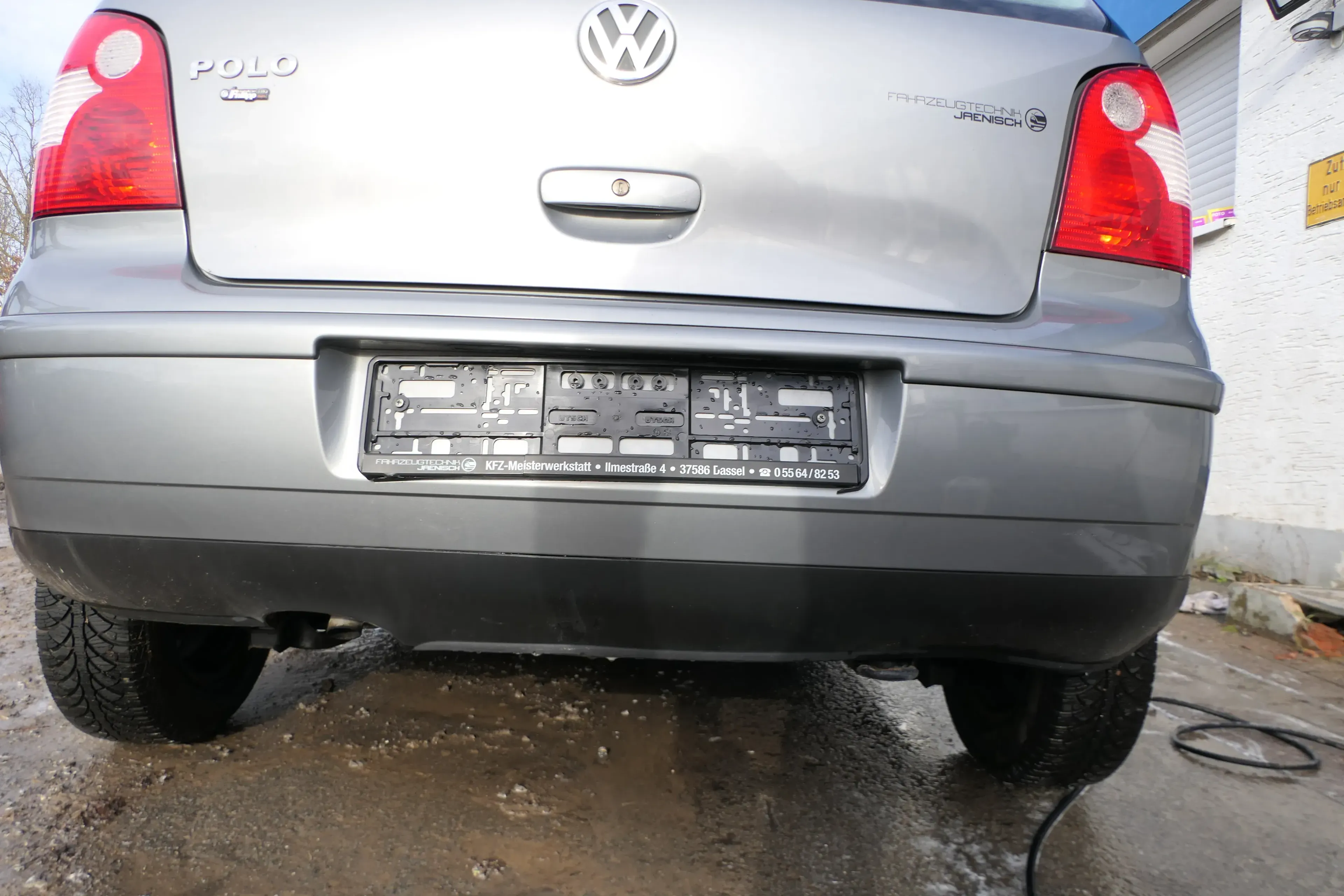 VW Polo 9N 9N3 Stoßstange Heckstoßstange hinten grau LD7W - Bild 1