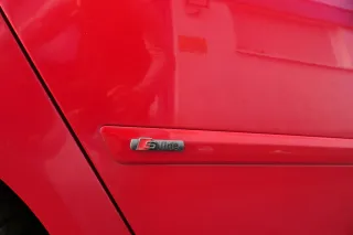Audi A3 8P 4/5-Türer Tür hinten rechts Rahmen Türblatt rot LY3J Sportback - Bild 2