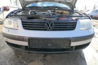 VW Passat 3B Stoßstange vorne Frontstoßstange Stoßfänger vorn silber LB7Z  - SWR - Bild 1