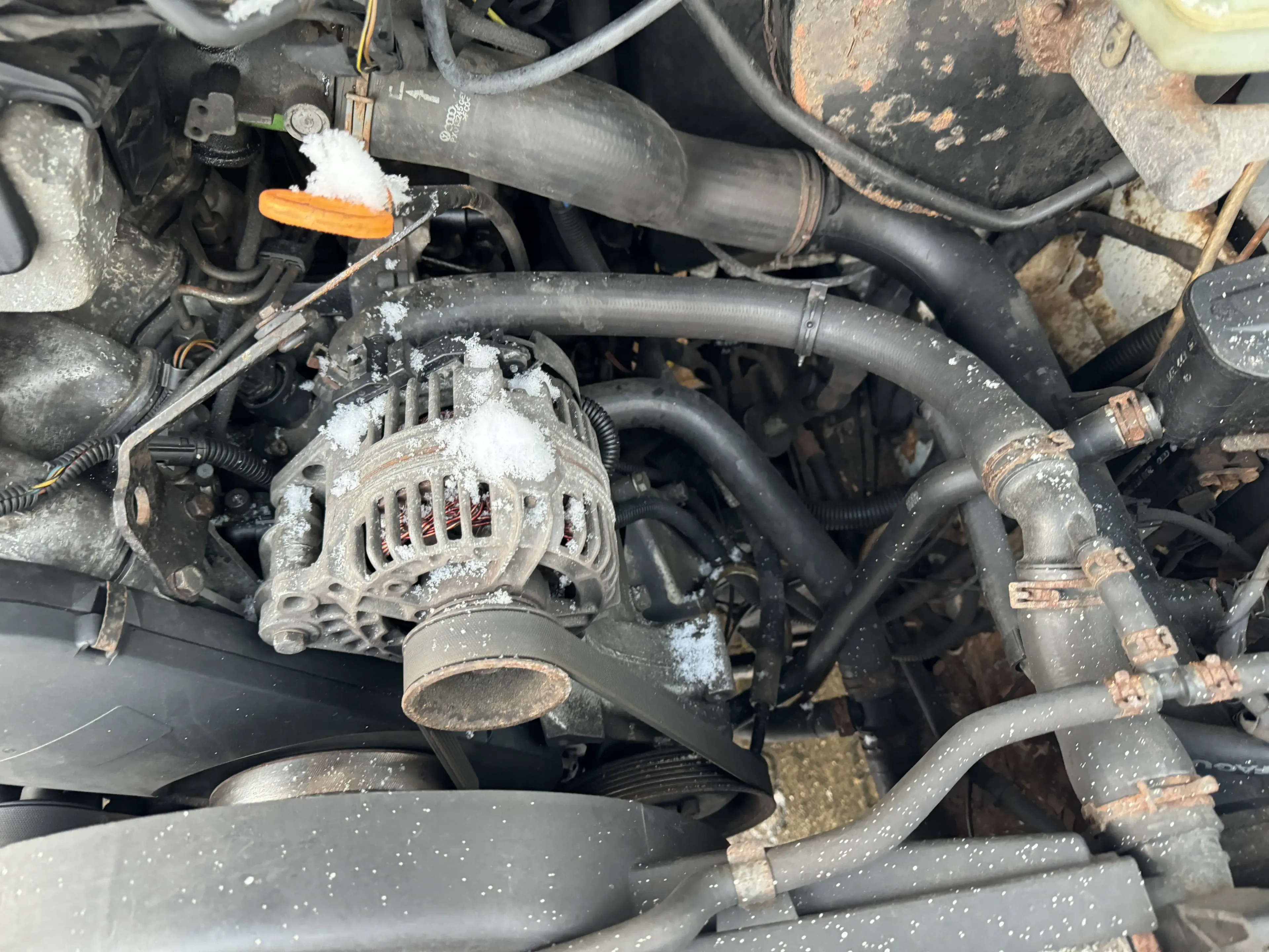 VW LT 35 28 46 2D Lichtmaschine Generator 038903018P 90A 028903028D  90A - Bild 1