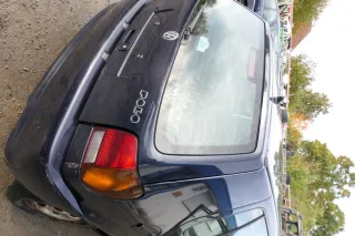 VW Polo 6N Heckklappe Klappe hinten Kofferraumklappe mit Scheibe blau LC5H - Bild 3