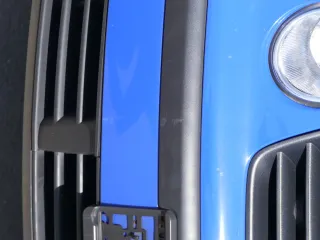 VW Polo 9N Stoßstange Frontstoßstange vorne blau LA5F - Bild 3