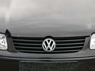 VW Polo 6N2 VW Zeichen Emblem Kühlergrill Grill schwarz LC9Z - Bild 2