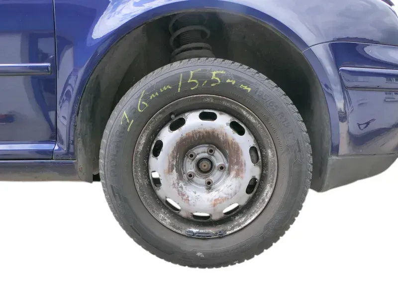2x Golf 4 Bora Felgen Reifen 195/65 R15 91T M+S Winterreifen 6jx15H2 ET38  ca6mm - Bild 1