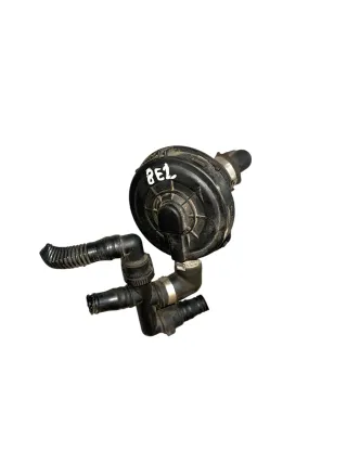 Audi A4 8E B6 Entlüftungsventil Kurbelgehäuse Entlüftung 077103245B ## - Bild 2