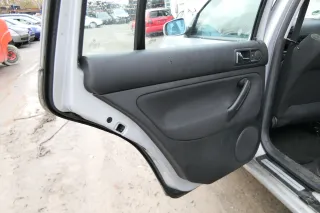 1x VW Golf 4 1J Kombi Türverkleidung Verkleidung Tür hinten links schwarz - Bild 3