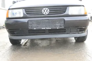 VW Polo 6N Stoßstange vorne 2-geteilte Frontstoßstange schwarz LC9Z Stoßfänger - Bild 1