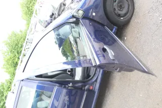 Skoda Fabia 6Y Kombi Limousine Tür vorne rechts Beifahrertür blau LF5U - Bild 2