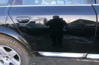 Audi A6 4Z Allroad Tür Türblatt hinten rechts schwarz LY9B ohne Anbauteile - Bild 1