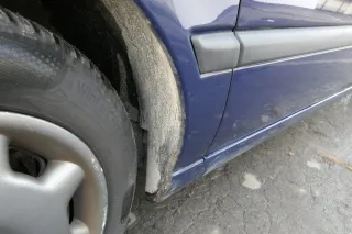VW Golf 3 1H Kotflügel vorne links blau LA5E - Bild 4