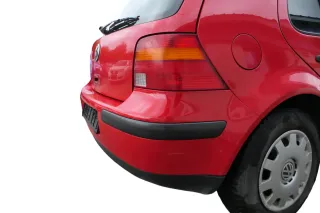 VW Golf 4 Limousine Stoßstange hinten Heckstoßstange Stoßfänger rot LP3G - Bild 16