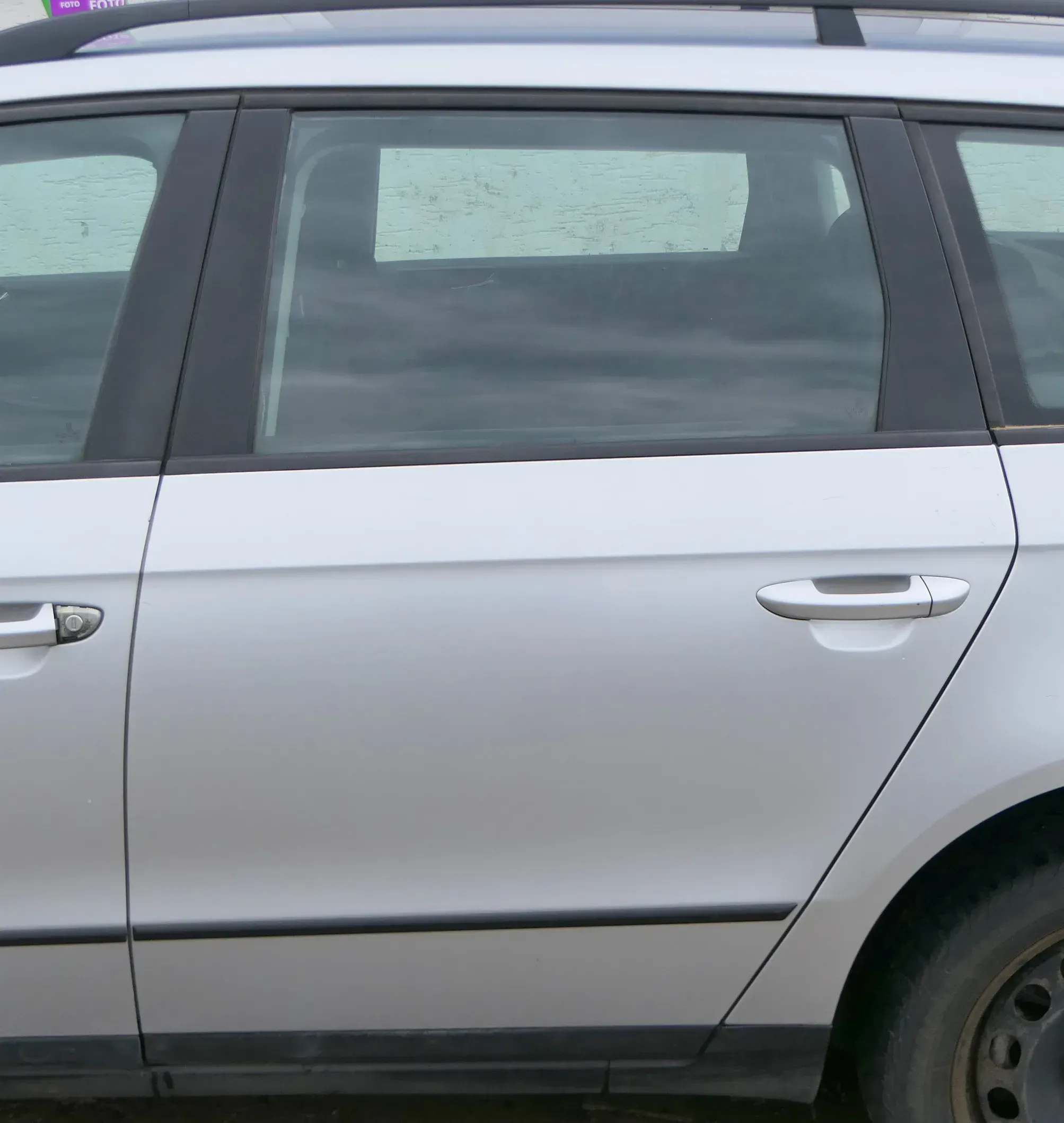 VW Passat 3C Kombi Variant Tür hinten links silber LA7W -OHNE Anbauteile c - Bild 1