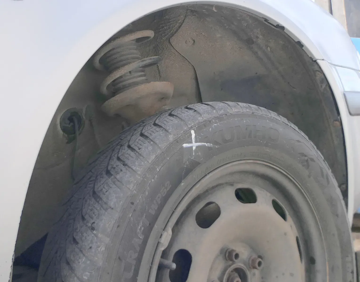 Skoda Octavia 1U Radhausschale Dämpfung Radhaus vorne rechts 1U0809962D - Bild 1