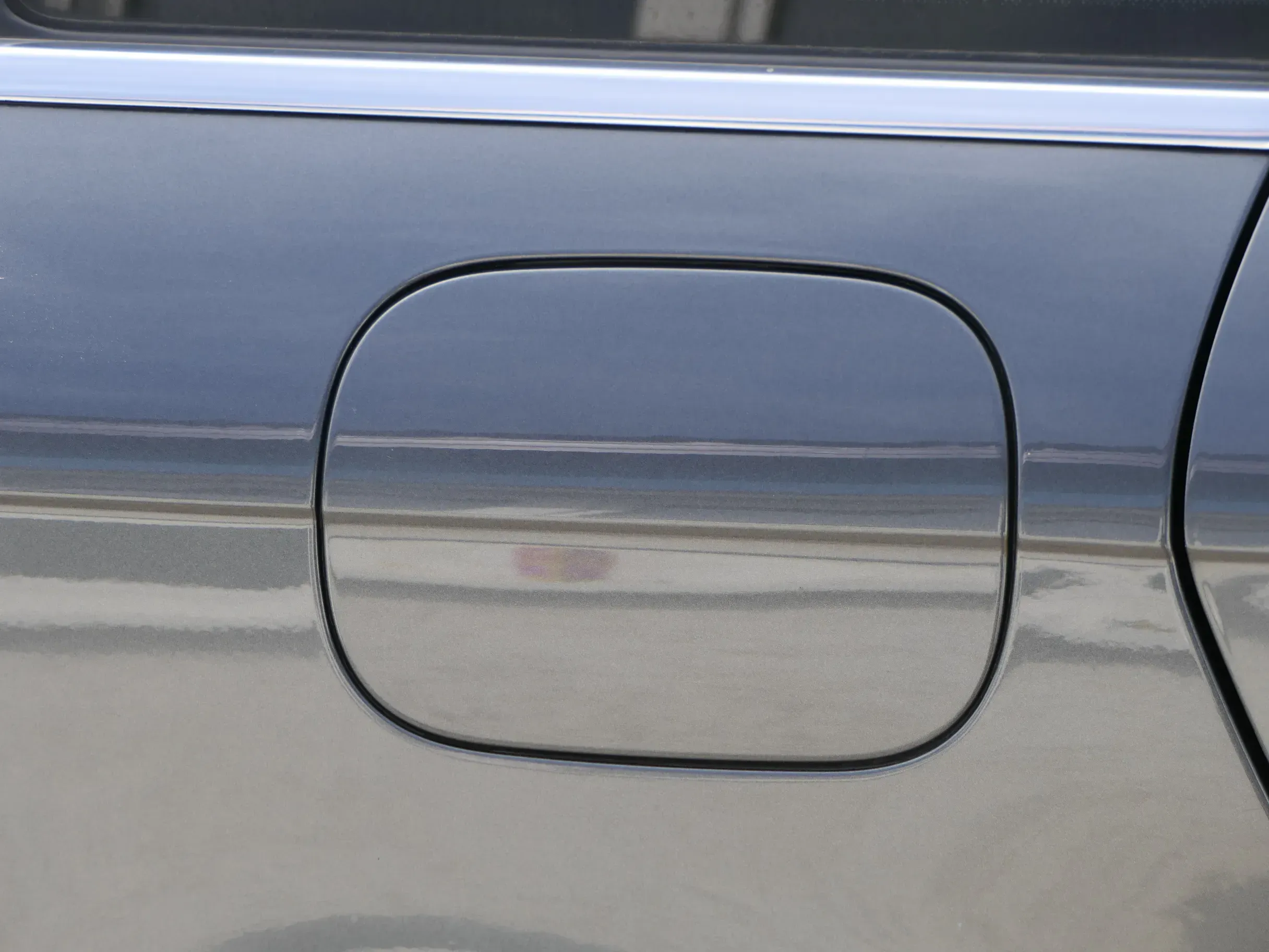 Audi A6 4F C6 Tankdeckel Tankklappe Tank Deckel Klappe grau LZ7S - Bild 1