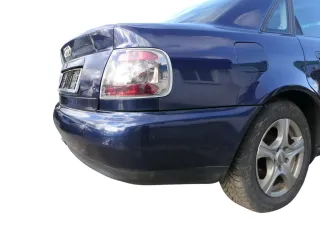 Audi A4 B5 Limousine Stoßstange hinten Heckstoßstange blau LZ5T biscaBj99 - Bild 14