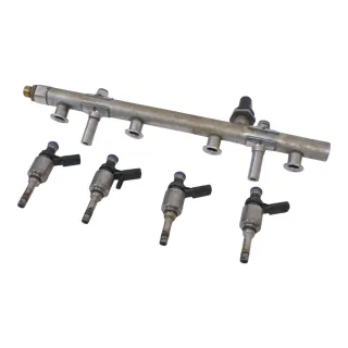 4x A4 8K A5 Einspritzdüse Düse 06K906036 + Einspritzleiste Leiste 06K133317C - Bild 1