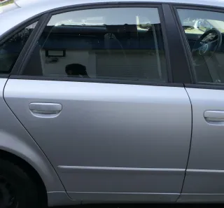 Audi A4 B6 8E nur Türblatt Tür hinten rechts silber LY7W Kombi+Limo - Bild 1
