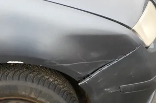 Skoda Fabia 6Y Kotflügel vorne rechts grau nachlackiert auch Kombi Facelift - Bild 4