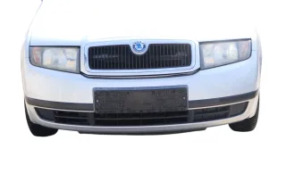 Skoda Fabia 6Y Stoßstange Stoßfänger vorne silber grau LF7T 2000-2004 - Bild 1