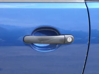 VW Polo 9N 9N3 Tür vorne links Fahrertür 2/3-Türer blau LA5K -ohne Anbauteile - Bild 3