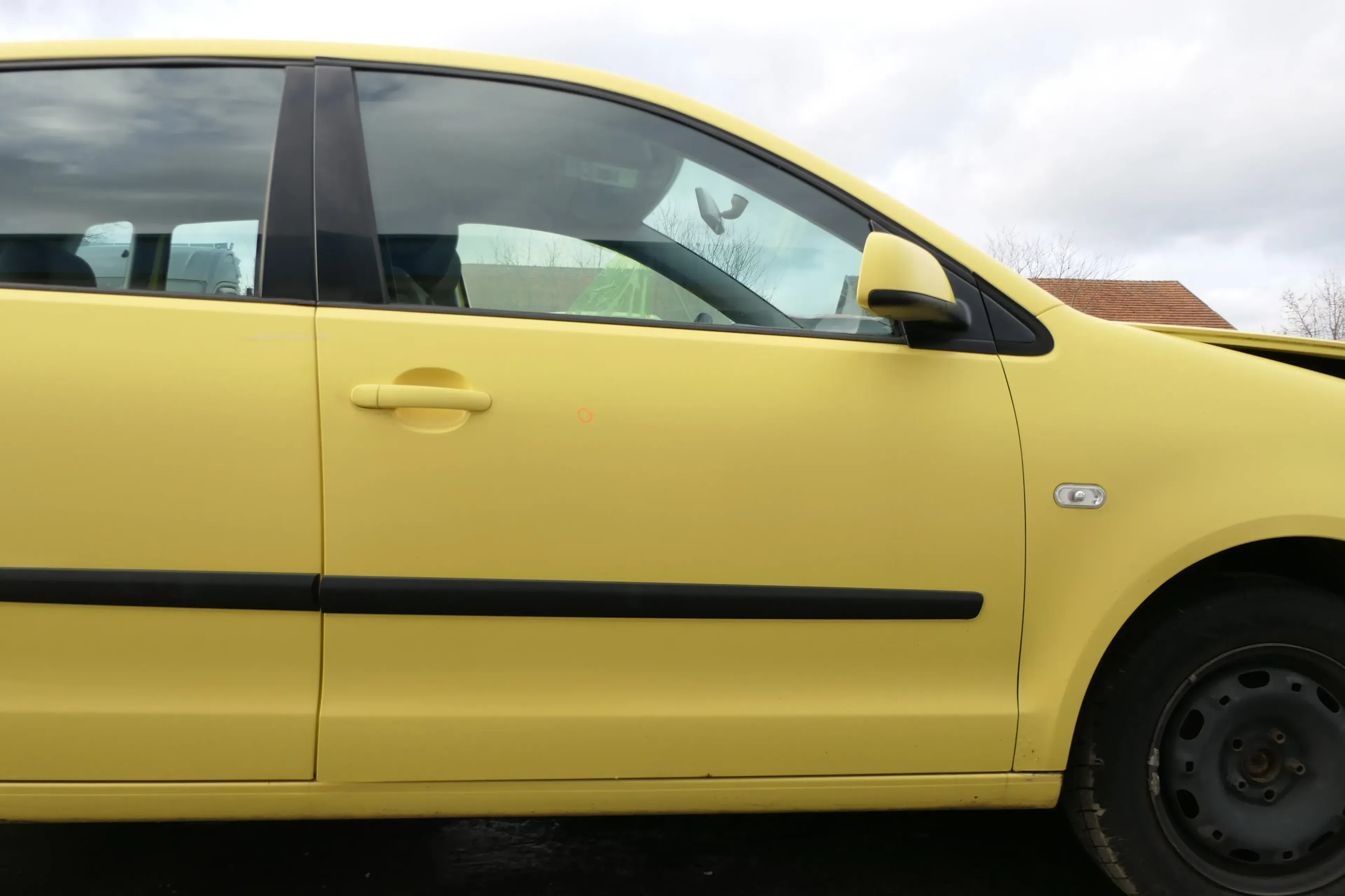 VW Polo 9N 9N3 Tür vorne rechts Beifahrertür 4/5-Türer gelb LD1B -ohne Anbauteil - Bild 1