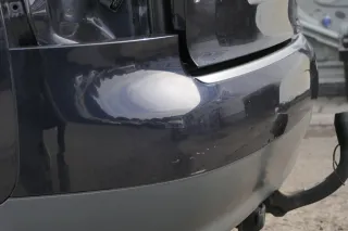 Audi A4 8E B6 Kombi Avant Stoßstange hinten mit Spoiler schwarz blau LZ5L - Bild 3
