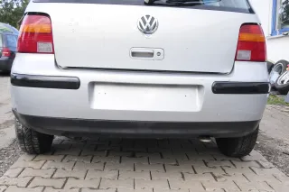 VW Golf 4 Limousine Stoßstange hinten Heckstoßstange Stoßfänger silber LB7Z grau - Bild 1