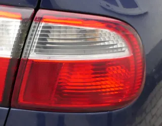 Seat Toledo 1M Rücklicht hinten rechts Rückleuchte Heckleuchte Lampenträger  ff - Bild 1