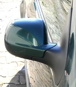 VW Golf 4 Bora manueller Spiegel vorne rechts Außenspiegel grün LC6M brightgreen - Bild 2