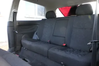 Golf 4 Limousine Sitz Rückbank Rücksitzbank Sitzfläche Kopfstützen schwarz klapp - Bild 3