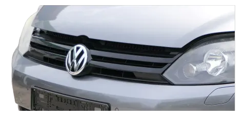 Golf Plus 5M Grill Kühlergrill VW Zeichen Logo schwarz ab ca. 2009 schwarz