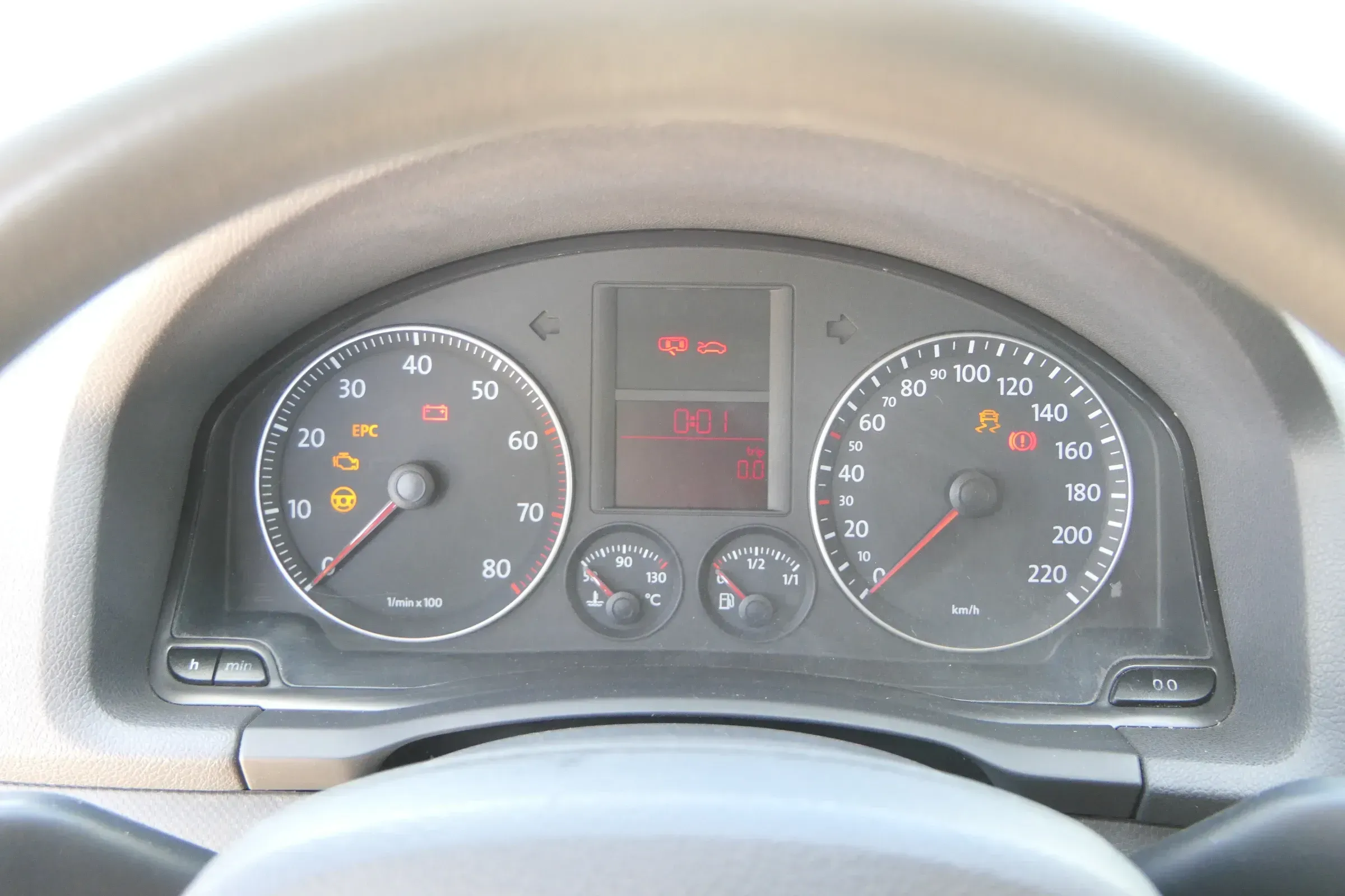 VW Golf 5 1K 5M Plus Tacho Kombiinstrument 1K0920850P 176.000km Benziner BKG - Bild 1
