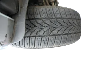 A6 4F TT Alufelgen Winterreifen Reifen Felgen 215/55 R16 97V 4F0601025AJ 4-6mm - Bild 2