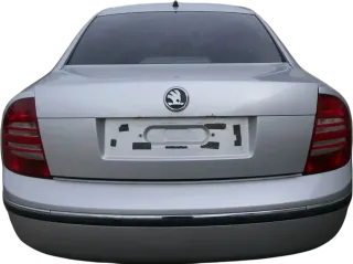 Skoda Superb 3U Heckklappe hinten Kofferraumklappe schwarz LF9R L9910 Limousine - Bild 1