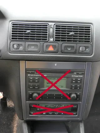 Golf 4 Bora Mittelkonsole Verkleidung um Radio 1j1858069G Dekor grau Türgriff - Bild 1