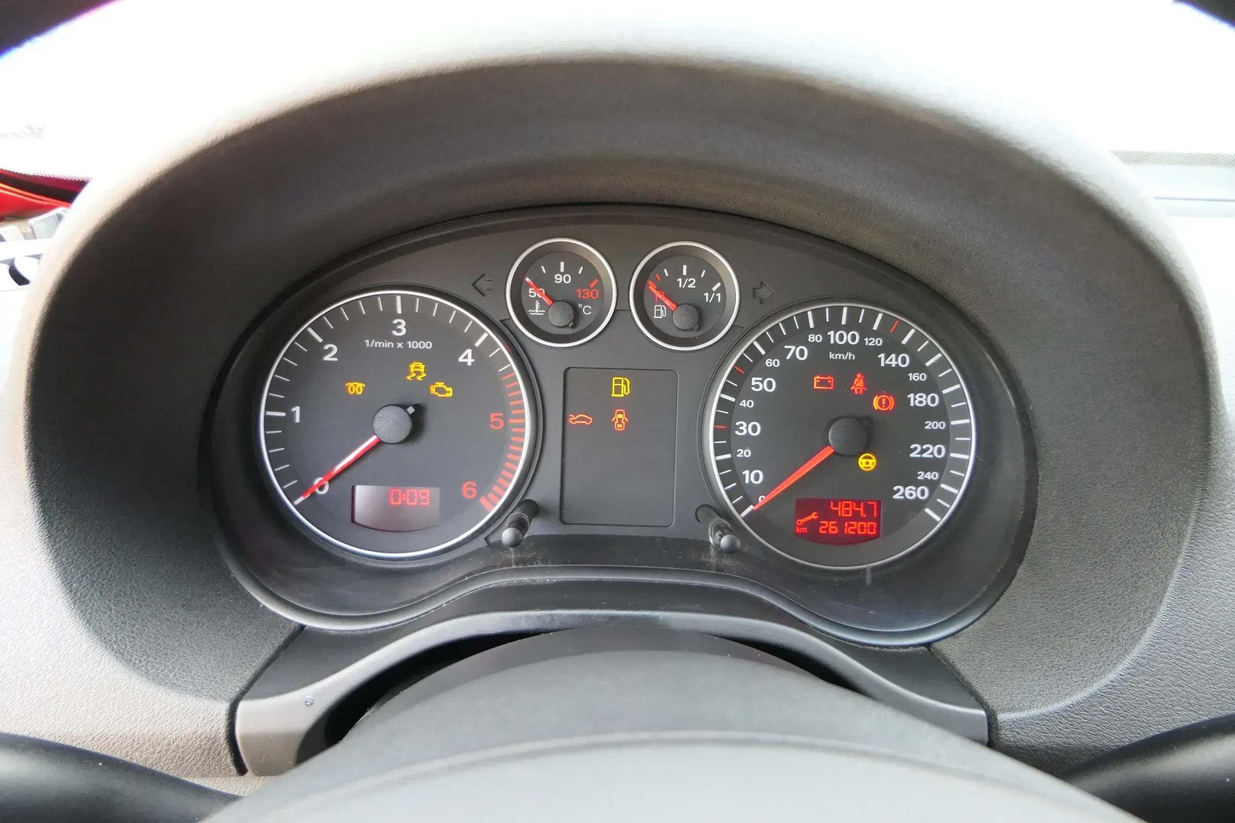 Audi A3 8P Tacho Tachometer Kombiinstrument 261.000km 8P0920901DX 2.0 Diesel TDI - Bild 1
