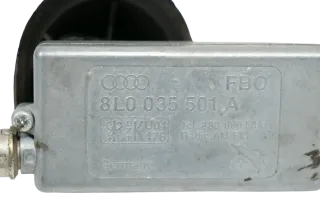 Audi A3 8L A4 B5 Antenne Antennenstab Antennensockel Sockel 8L0035501A - Bild 5