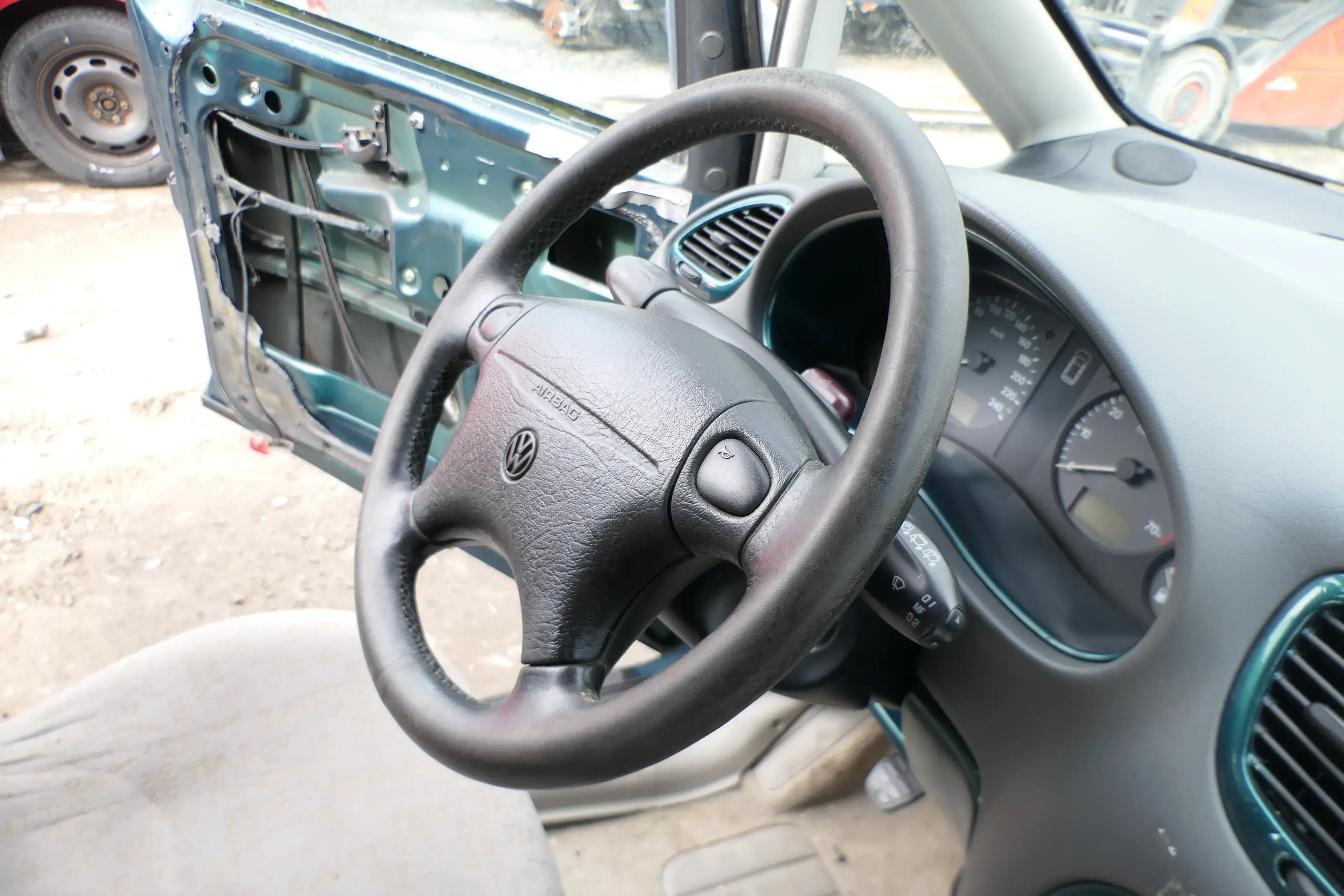 VW Sharan Alhambra Lenkrad 4-Speichen 7M0419091BL Leder Lederlenkrad Mängel - Bild 1