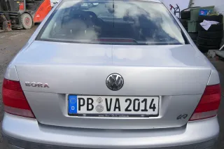 VW Bora Limousine Heckklappe Kofferraumklappe Klappe hinten grau silber LA7W - Bild 1