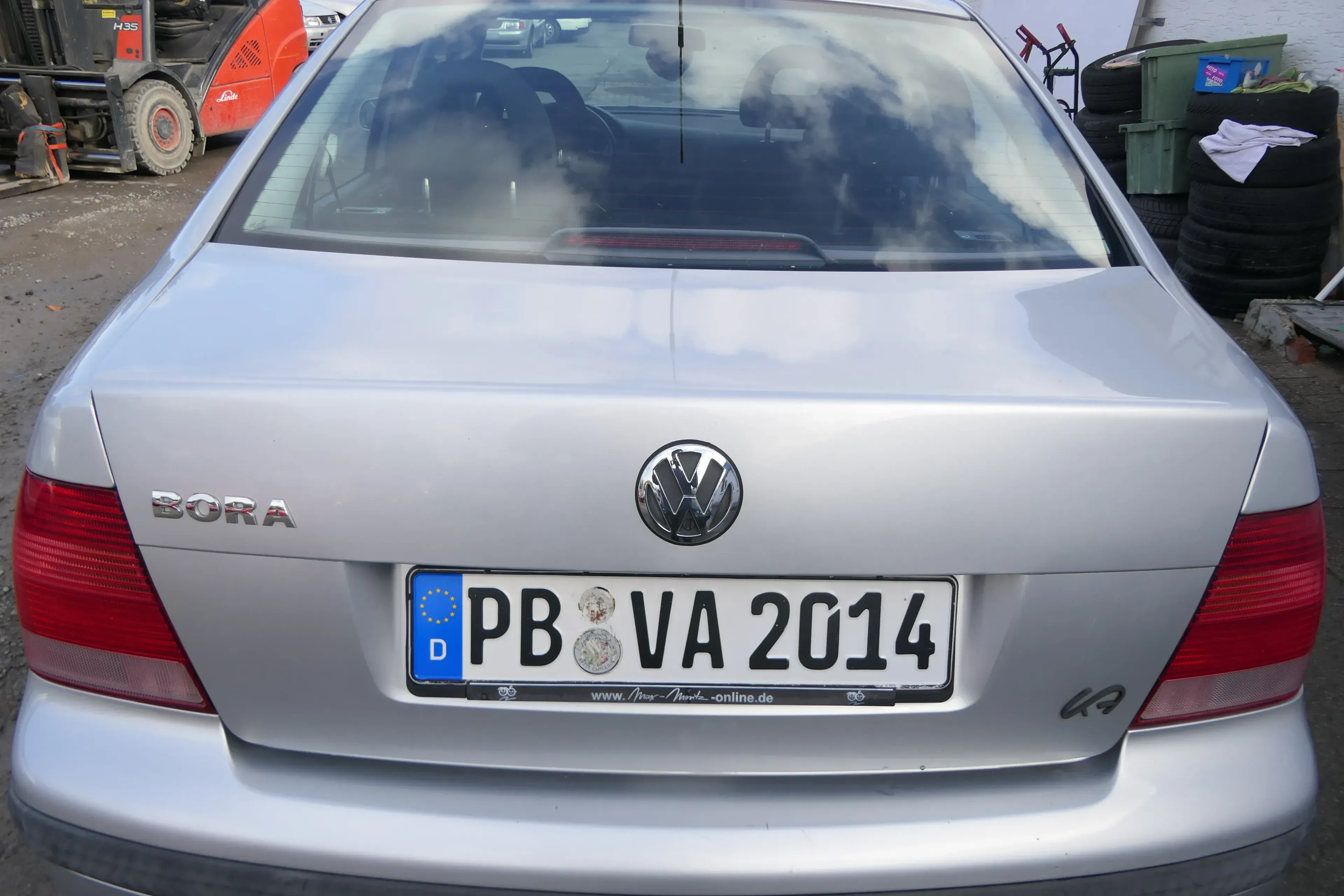 VW Bora Limousine Heckklappe Kofferraumklappe Klappe hinten grau silber LA7W - Bild 1