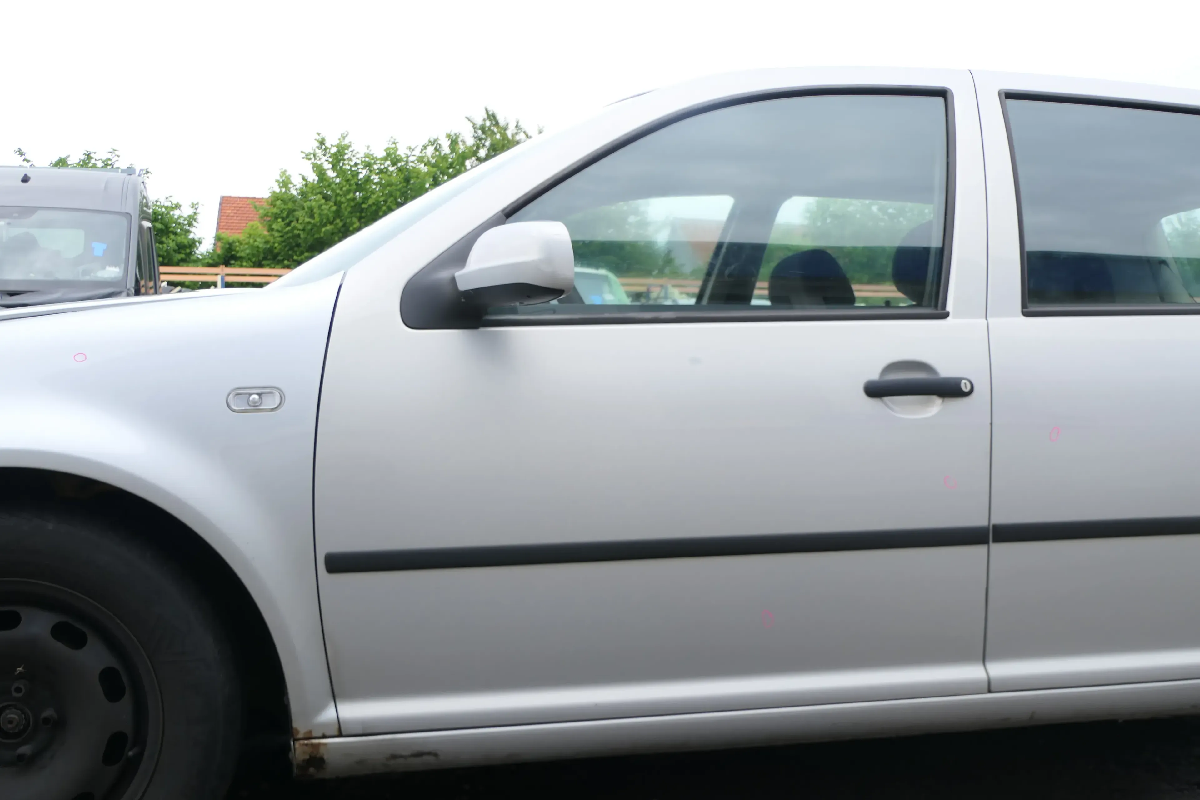 VW Golf 4 Bora Tür vorne links Fahrertür 4/5-Türer & Kombi silber LB7Z -ohneAnba - Bild 1