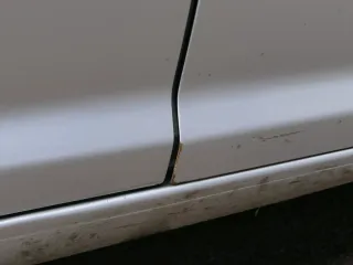 VW Touran 1T 1T3 Tür vorne rechts Beifahrertür silber LA7W - ohne Anbauteile - Bild 6