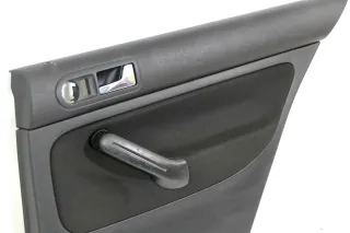 1x VW Golf 4 1J Limousine Türverkleidung Verkleidung Tür hinten rechts schwarz - Bild 2