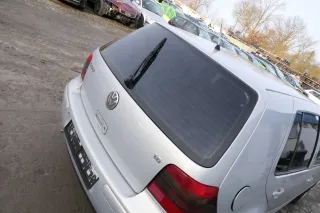 VW Golf 4 Limousine Heckklappe Kofferraumklappe Klappe hinten silber LB7Z ohnAnb - Bild 3
