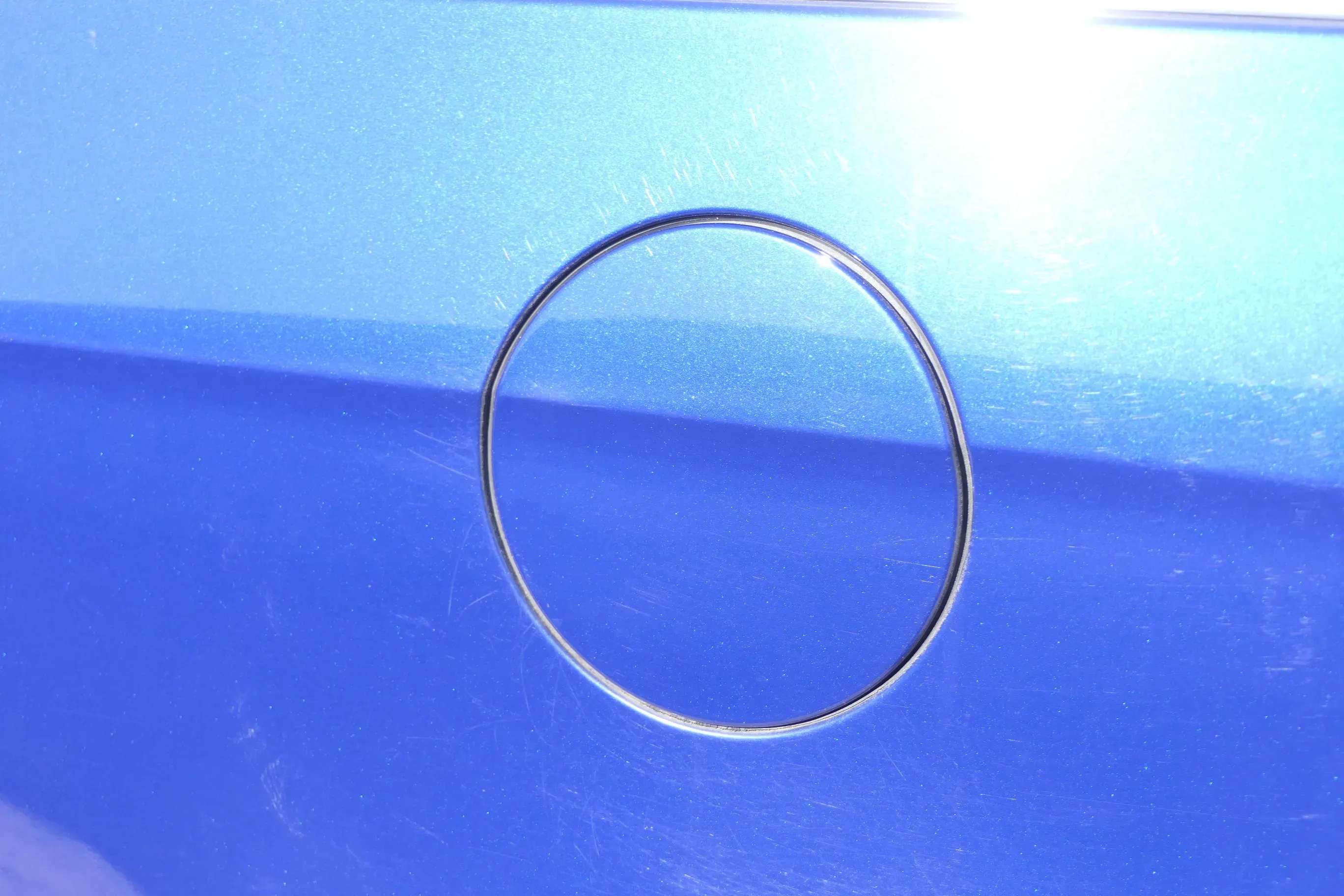 VW Passat 3C Kombi Tankdeckel Klappe Tankklappe Deckel Tank blau LC5E - Bild 1