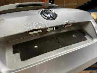 VW Golf Plus 5M Heckklappe hinten Kofferraumklappe Scheibe silber LA7W - ROST - Bild 4
