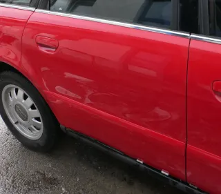 Audi A4 B5 Tür nur Türblatt hinten rechts rot LY3H - Facelift - Bild 2