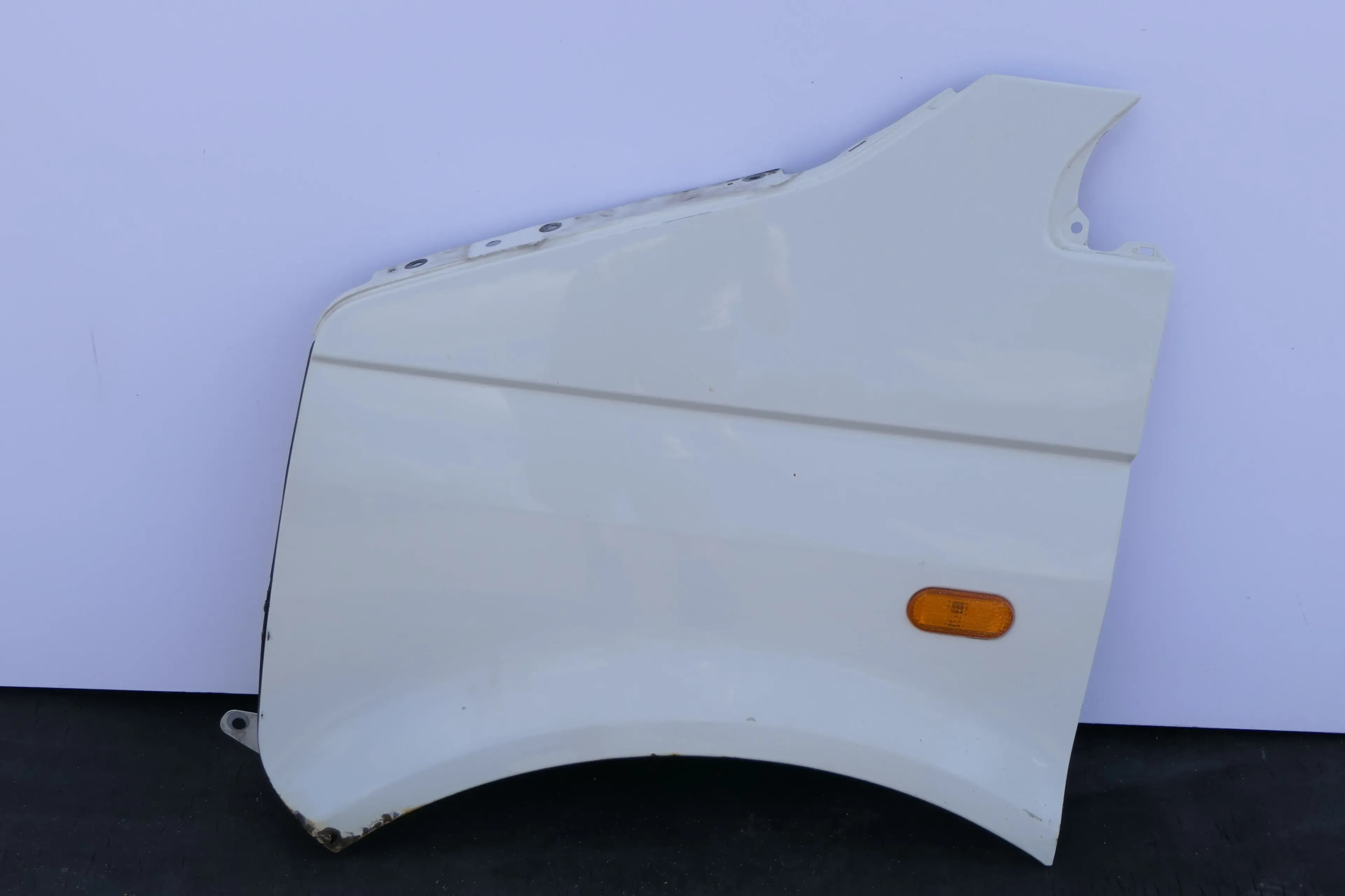 VW T5 Kotflügel vorne links weiß R902   7H0821101E - Bild 1