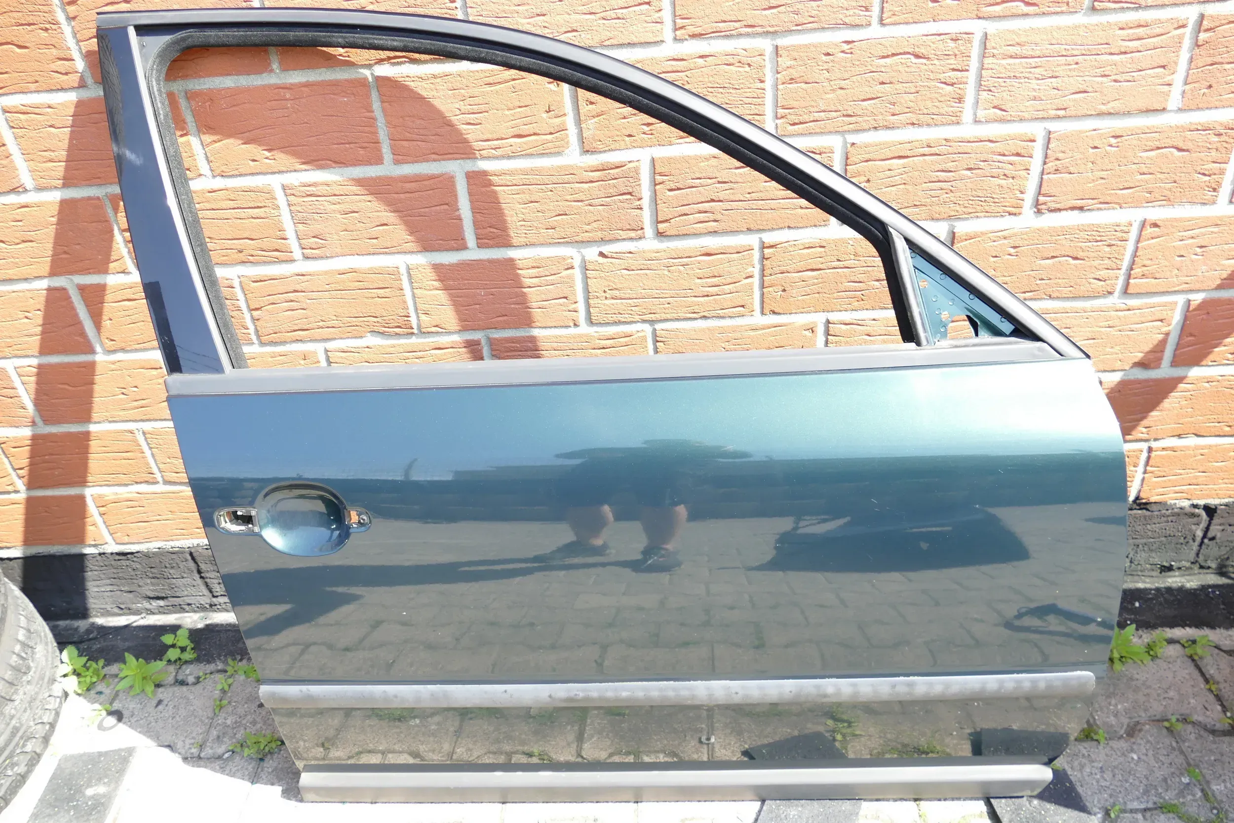 VW Passat 3B 3BG Kombi + Limo Tür vorne rechts Beifahrertür grün LC6N - 105794 - Bild 1